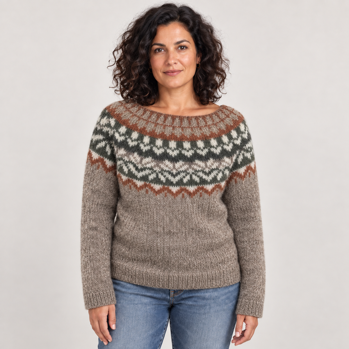 Noelyzah — Brown — front view