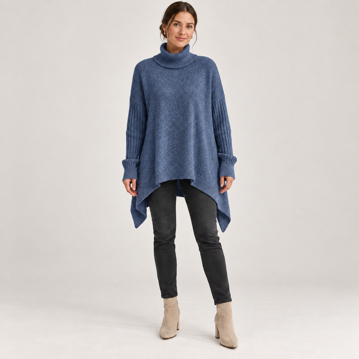 Brigitte — Ocean Blue — front view
