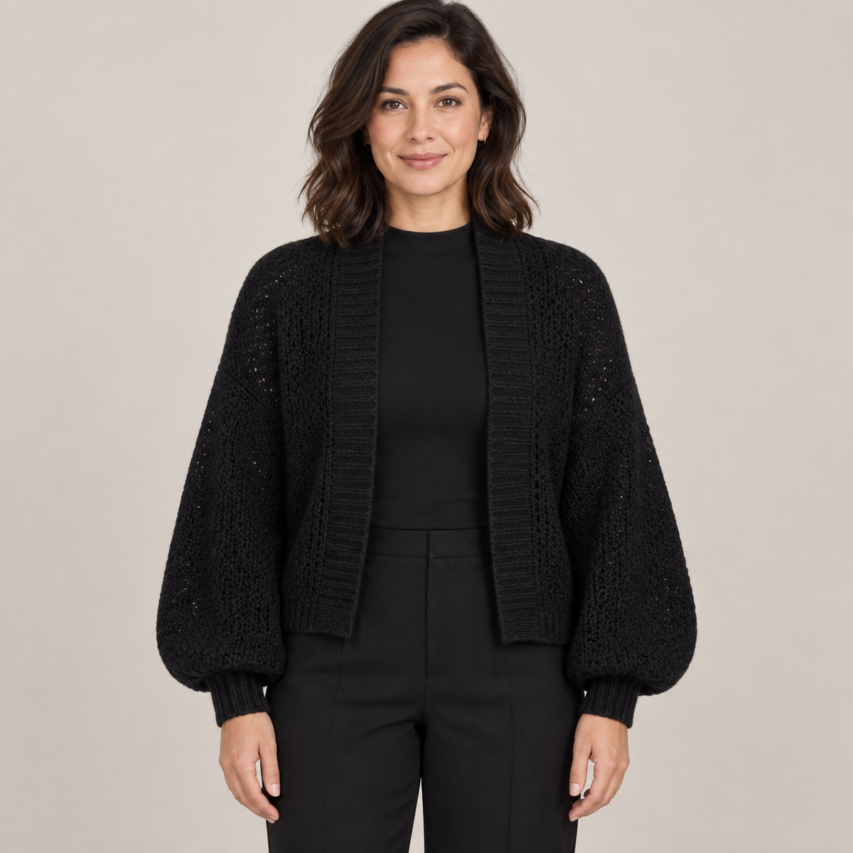 Elyzianne — Black — front view