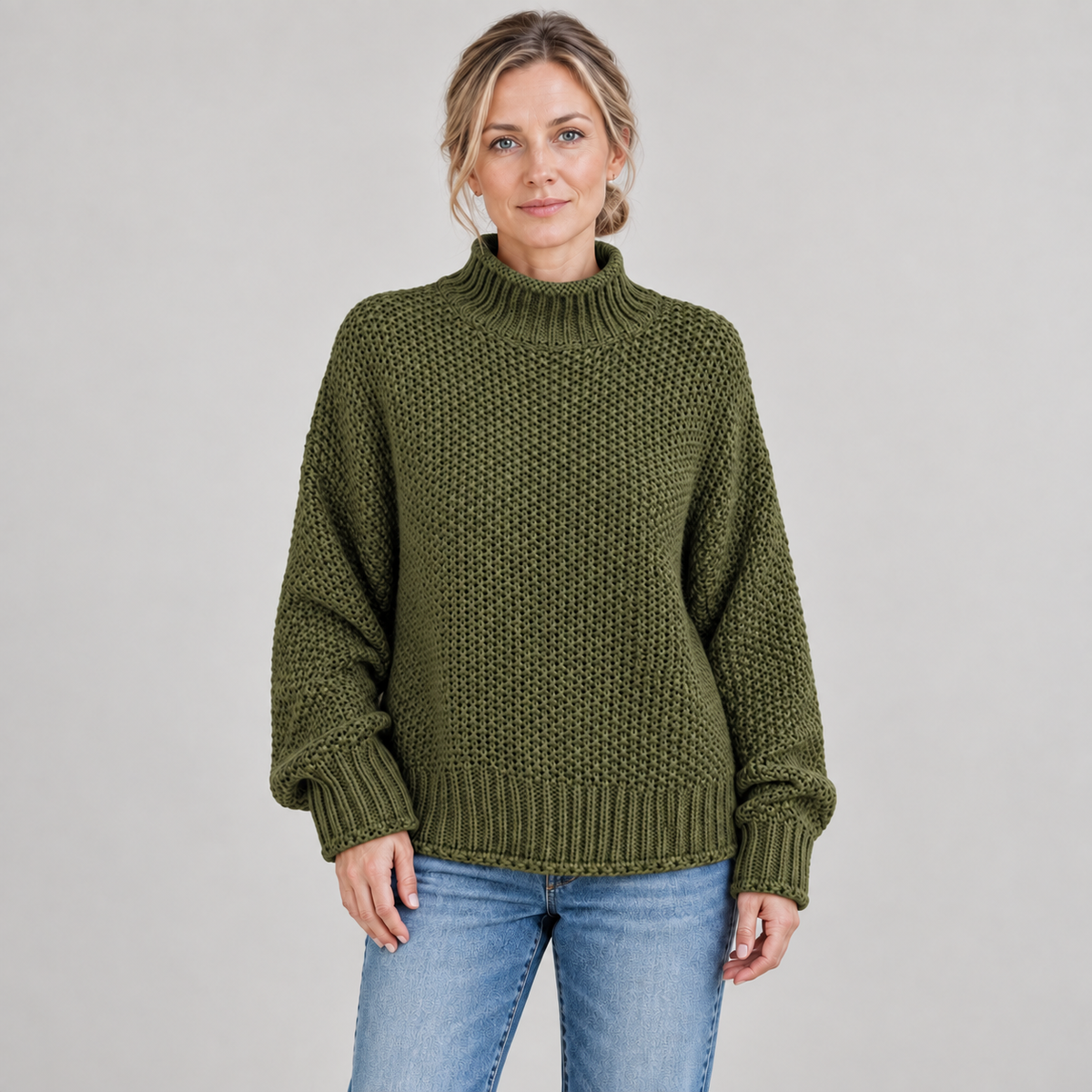 Valerianne — Green — front view