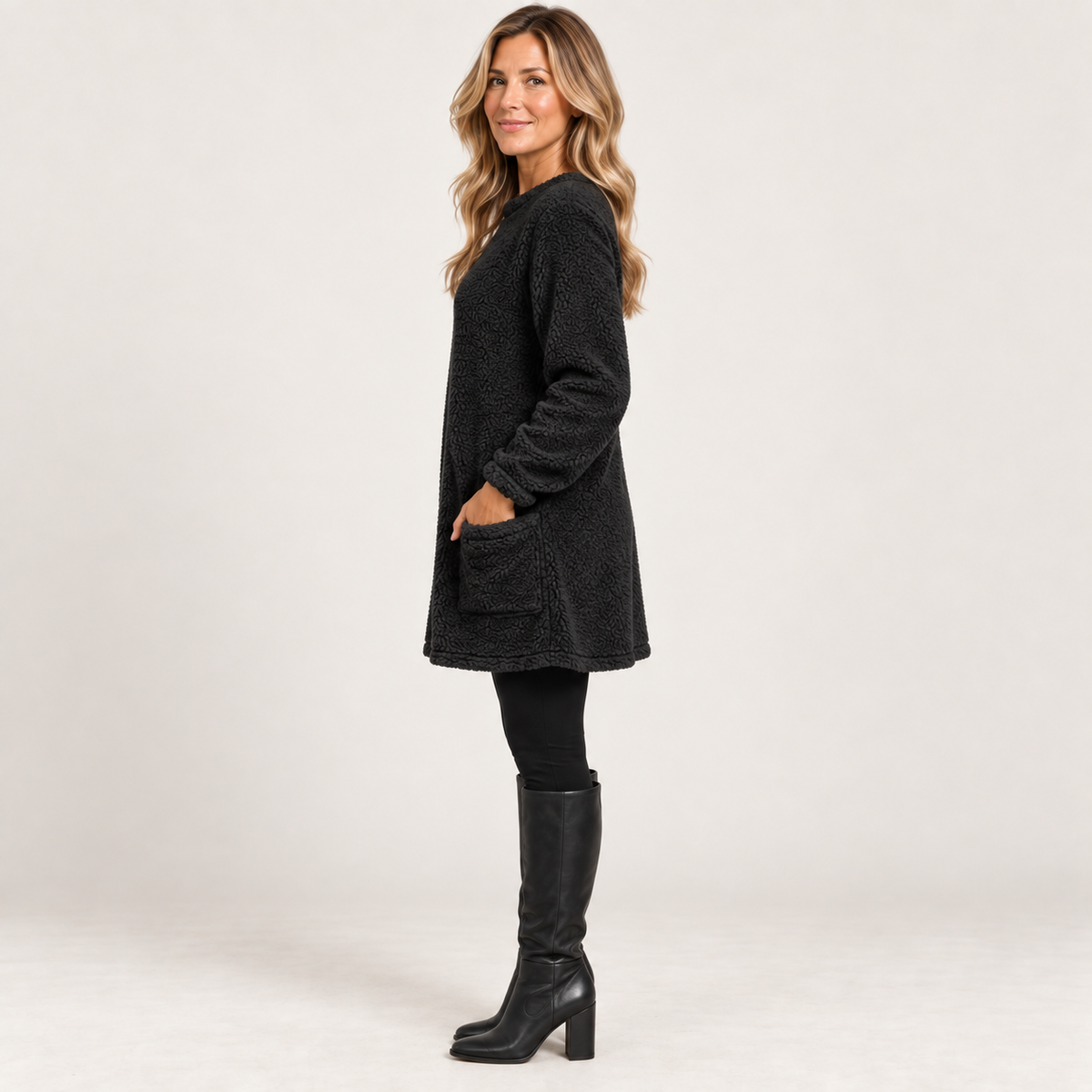 Dorry — Black — side view