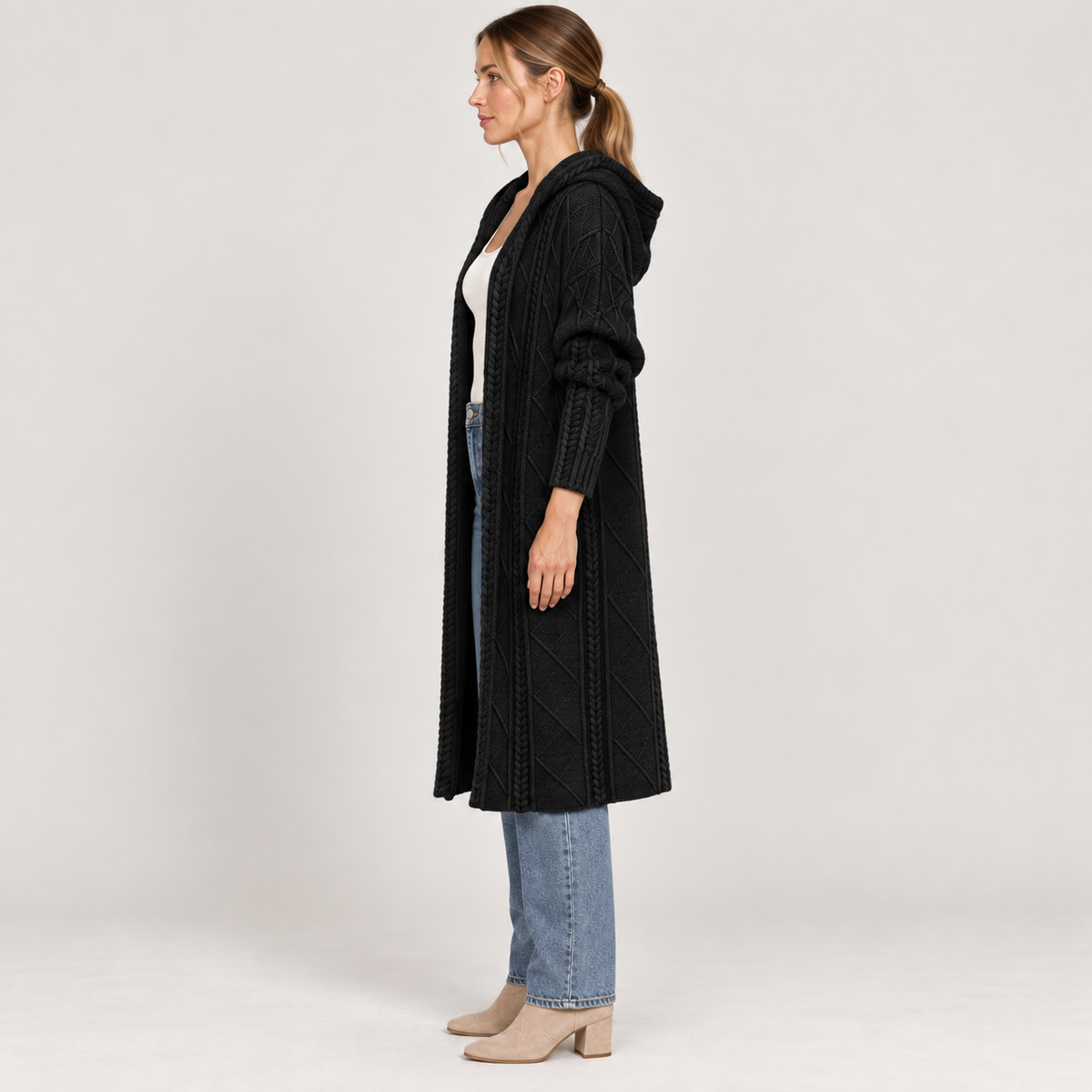 Calystria — Black — side view