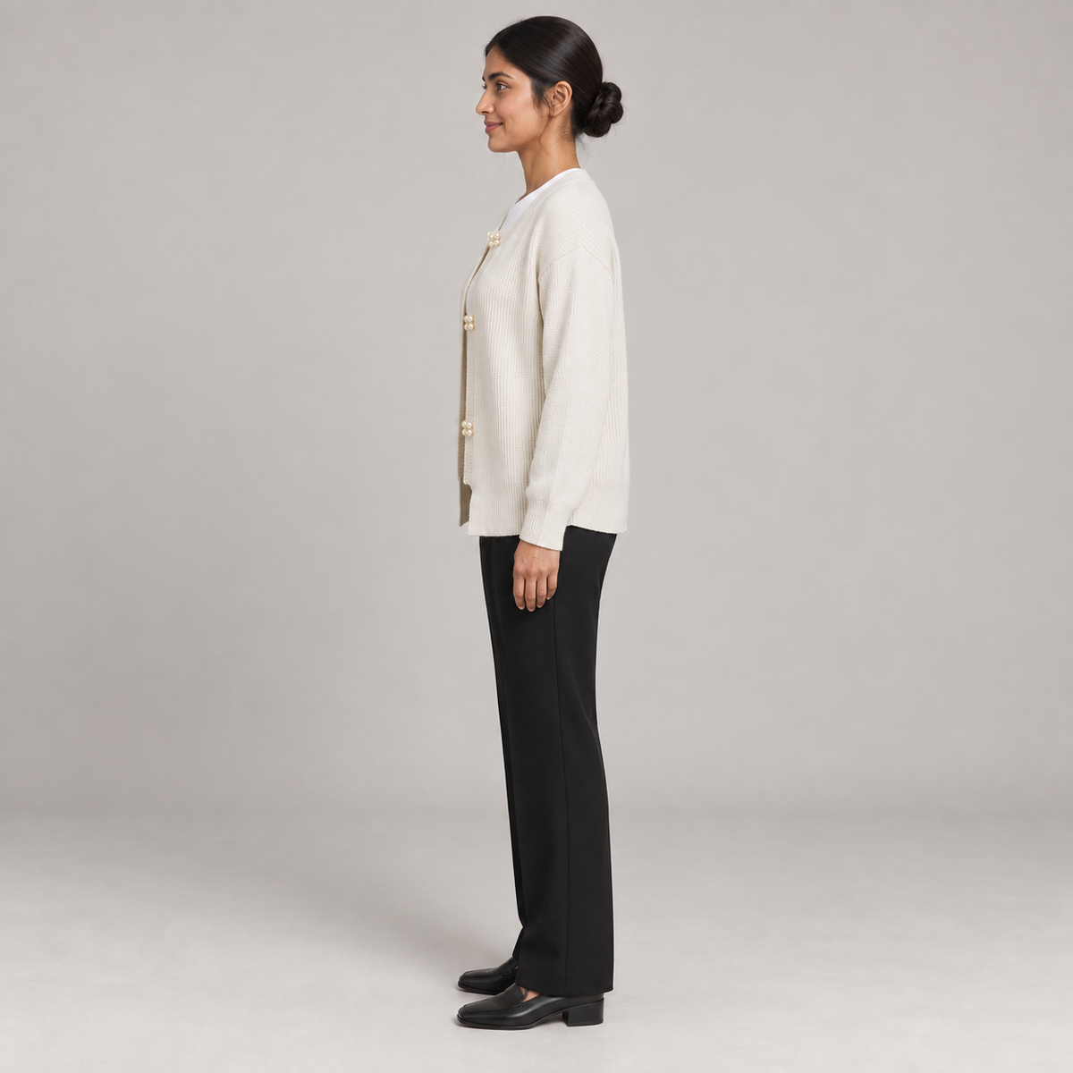 Elara — Creme — side view