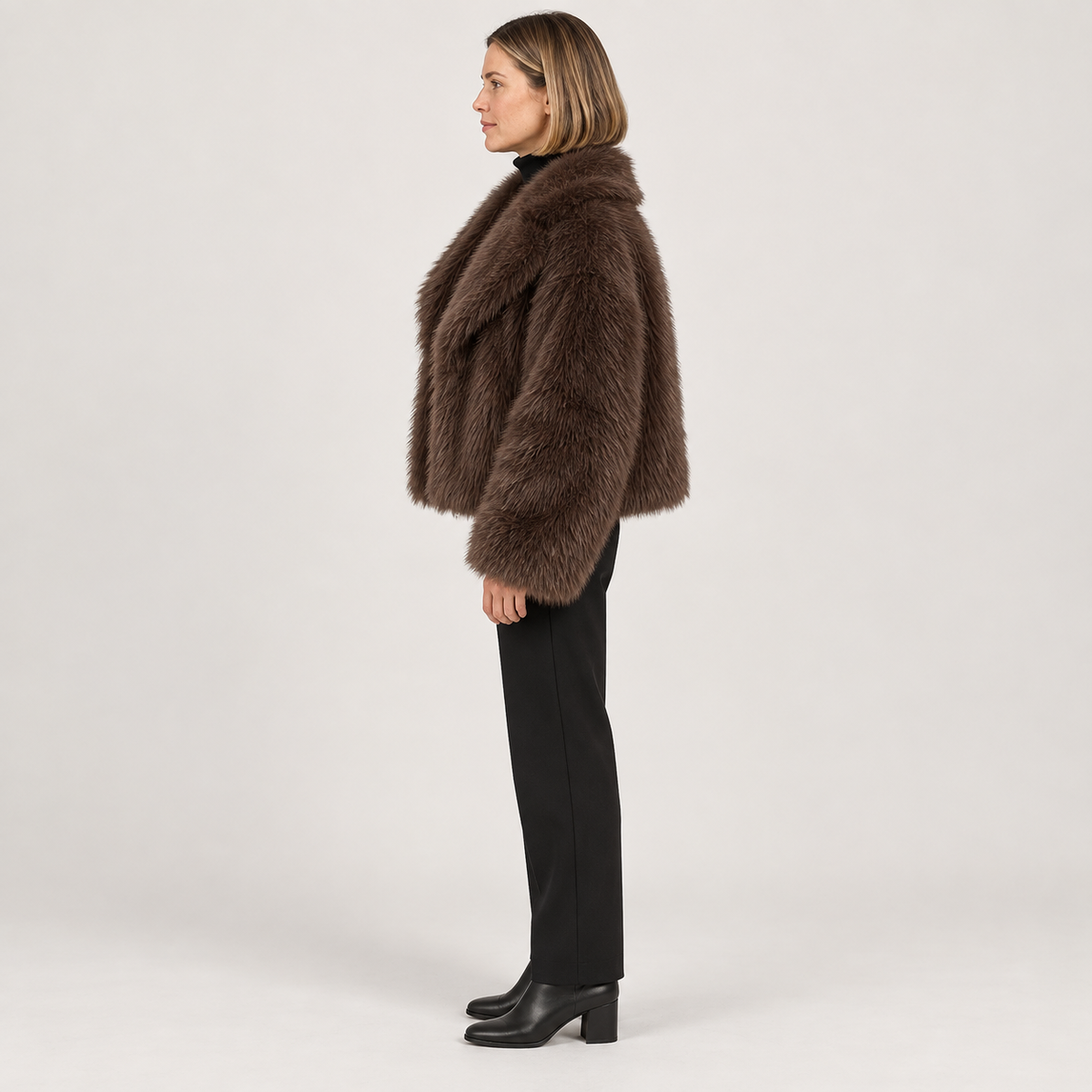 Laurence — Brown — side view