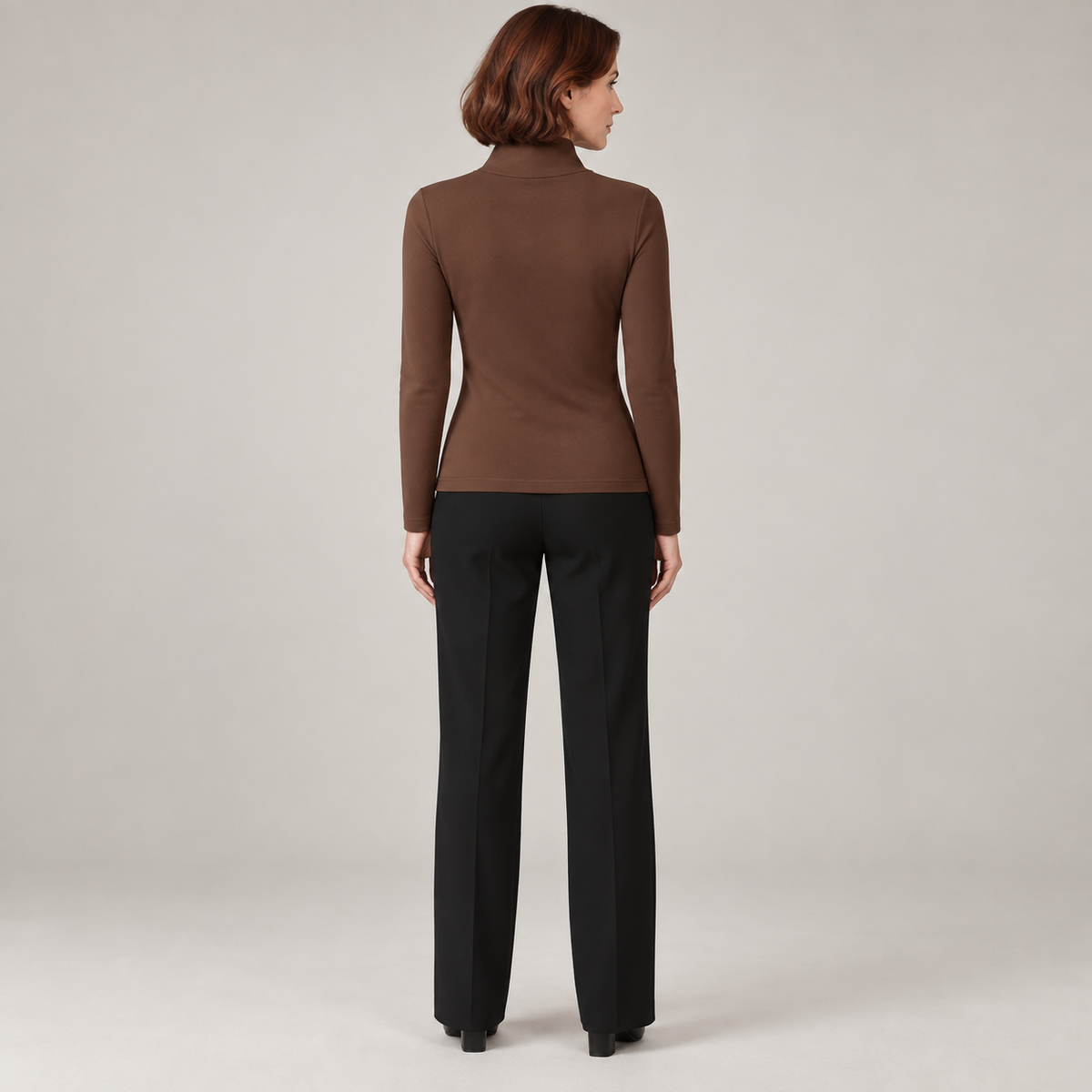 Isabelle — Brown — back view