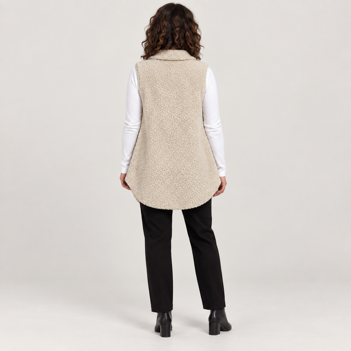 Sophie — Apricot — back view
