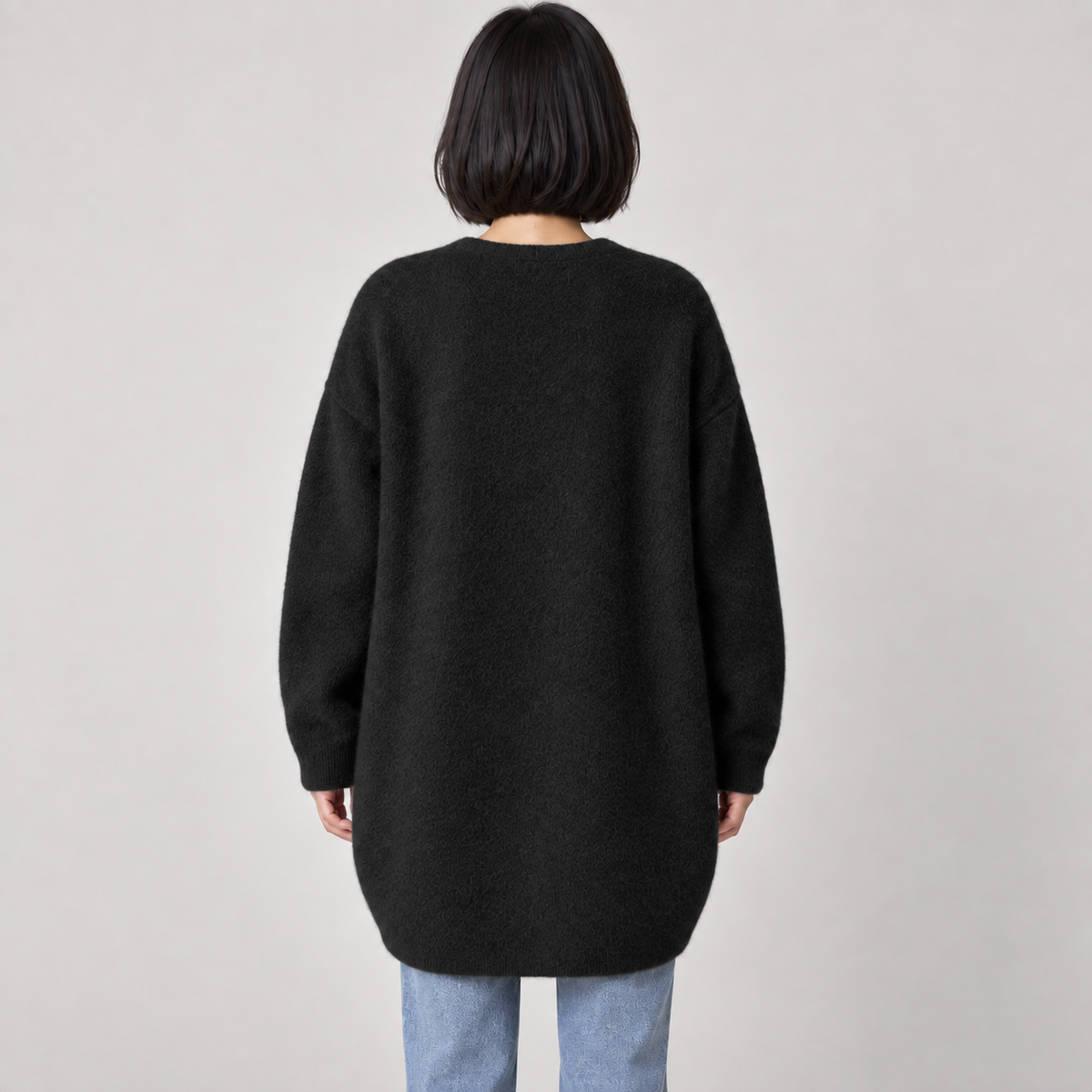 Samarielis — Black — back view