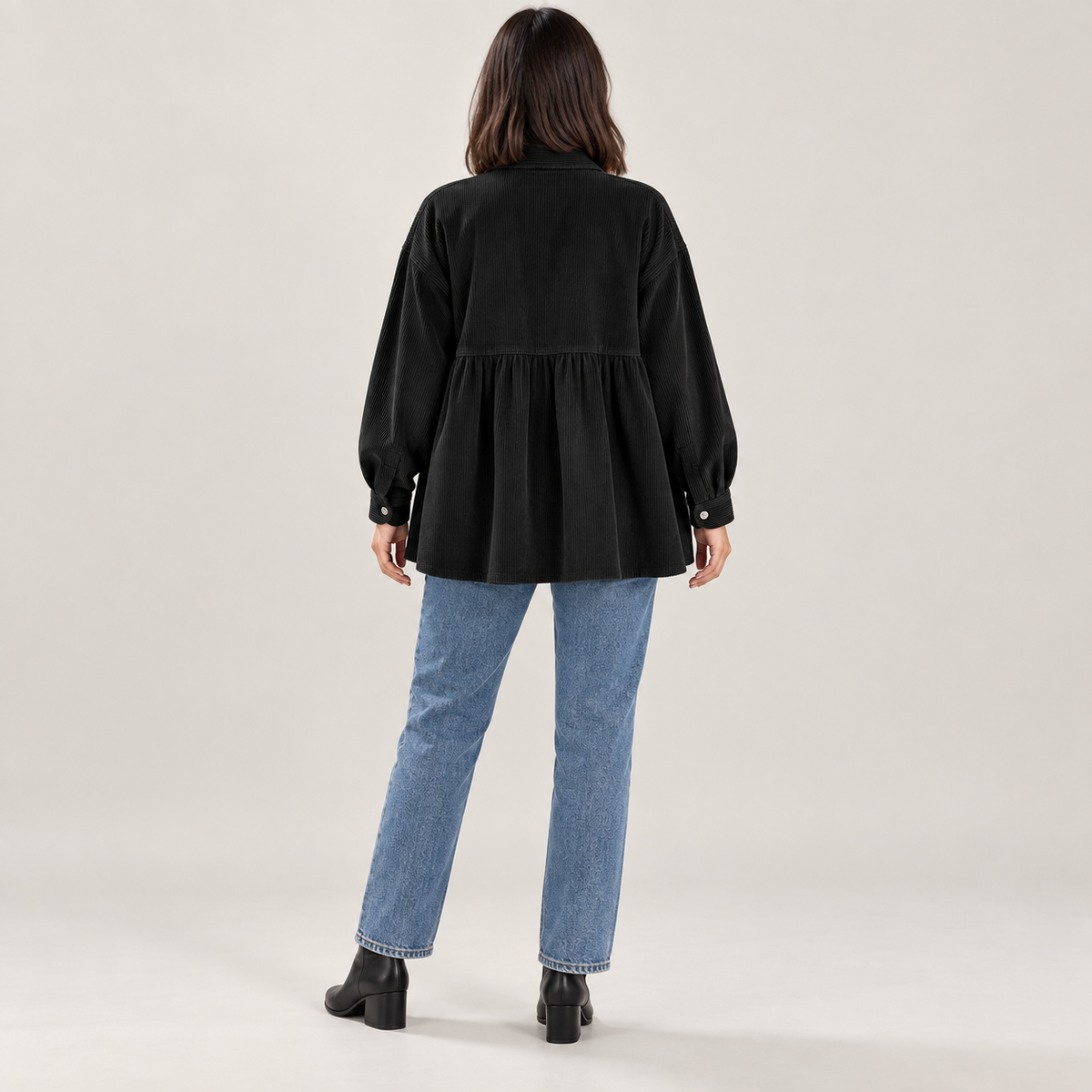 Varo — Black — back view