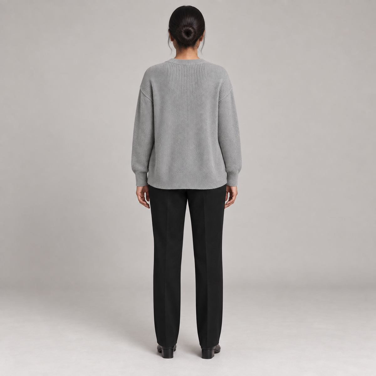 Elara — Grey — back view