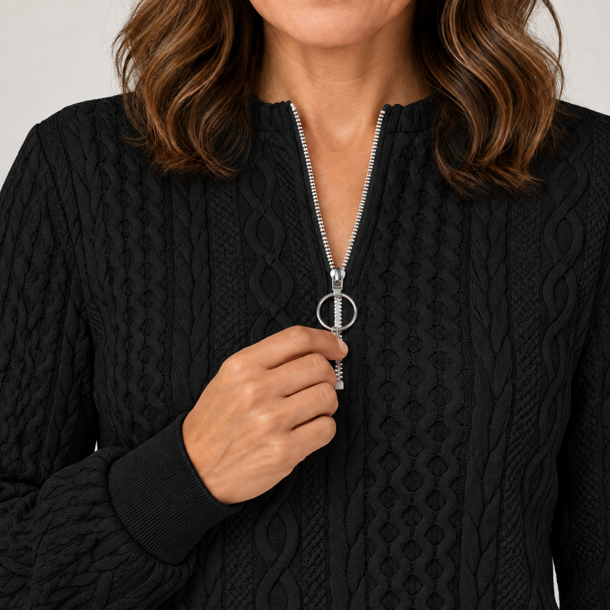 Charlotte — Black — detail