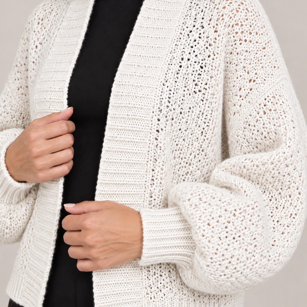 Elyzianne — White — detail
