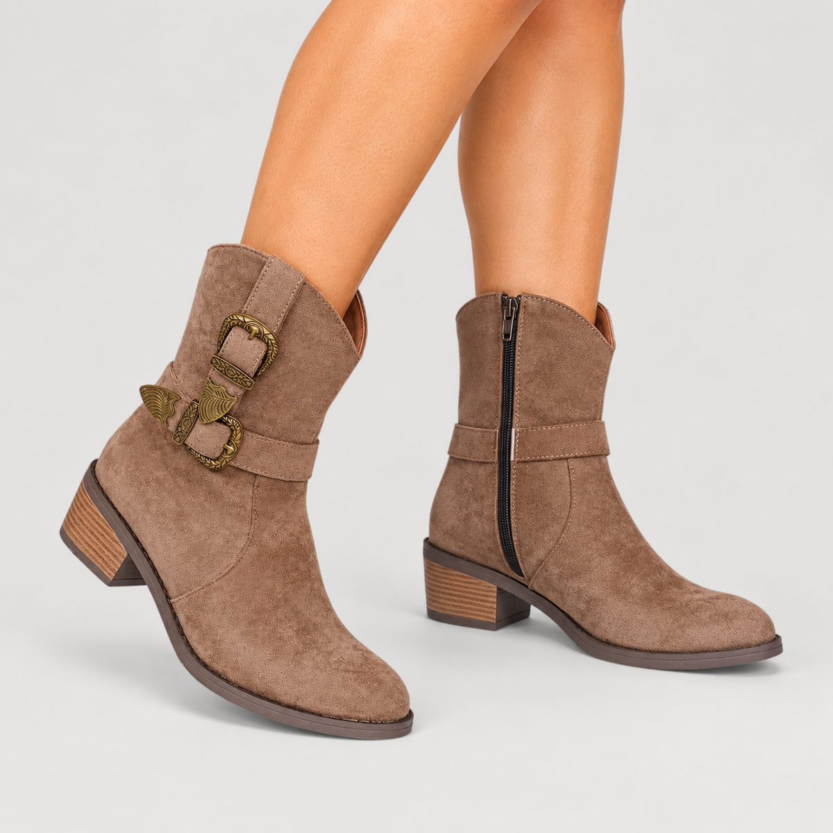 Rosa — Brown — on model