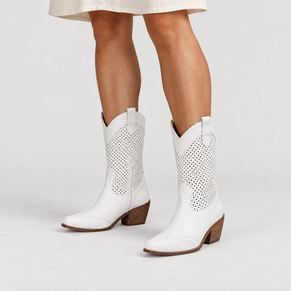 Rachel — White — on model