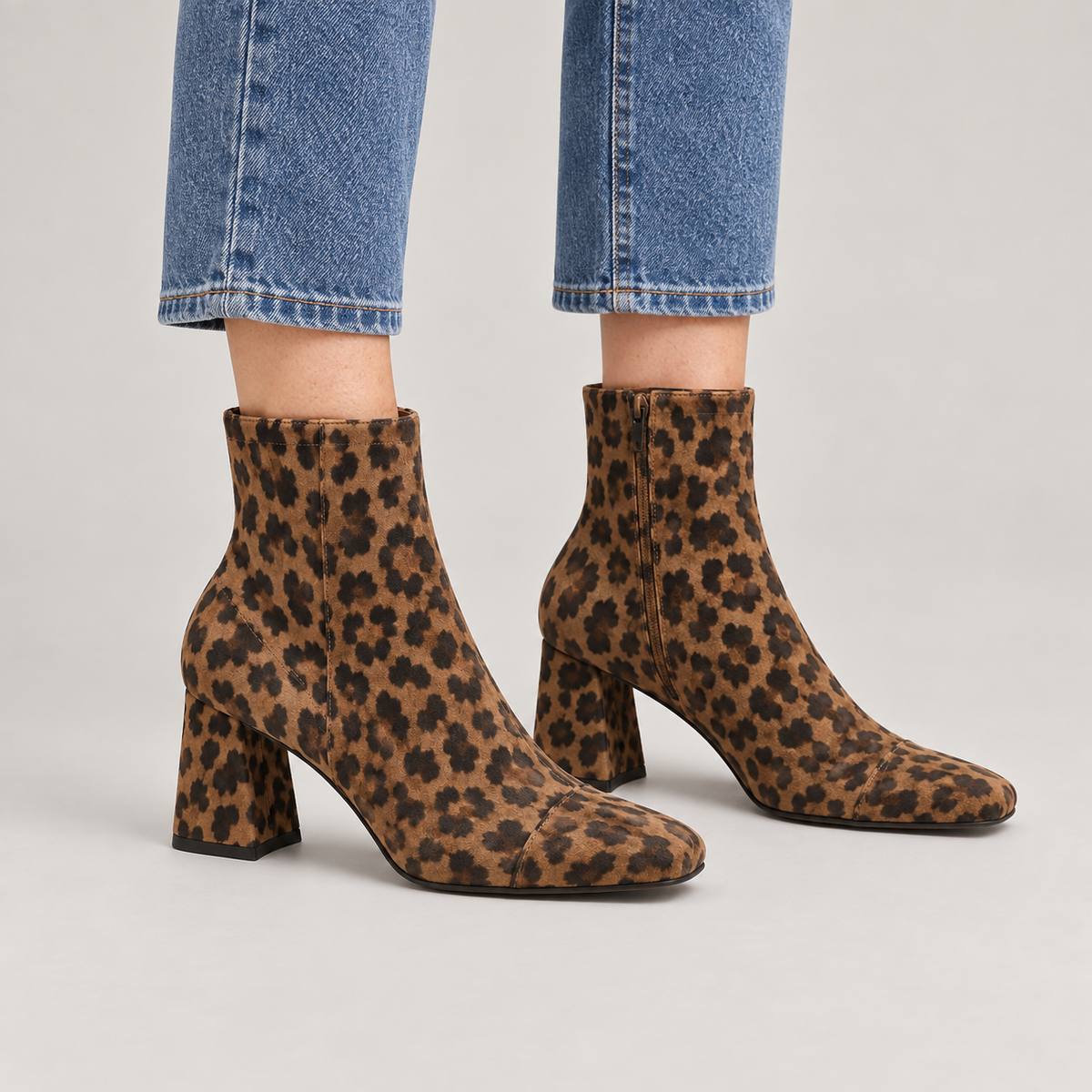 Beth — Classic Leopard — on model