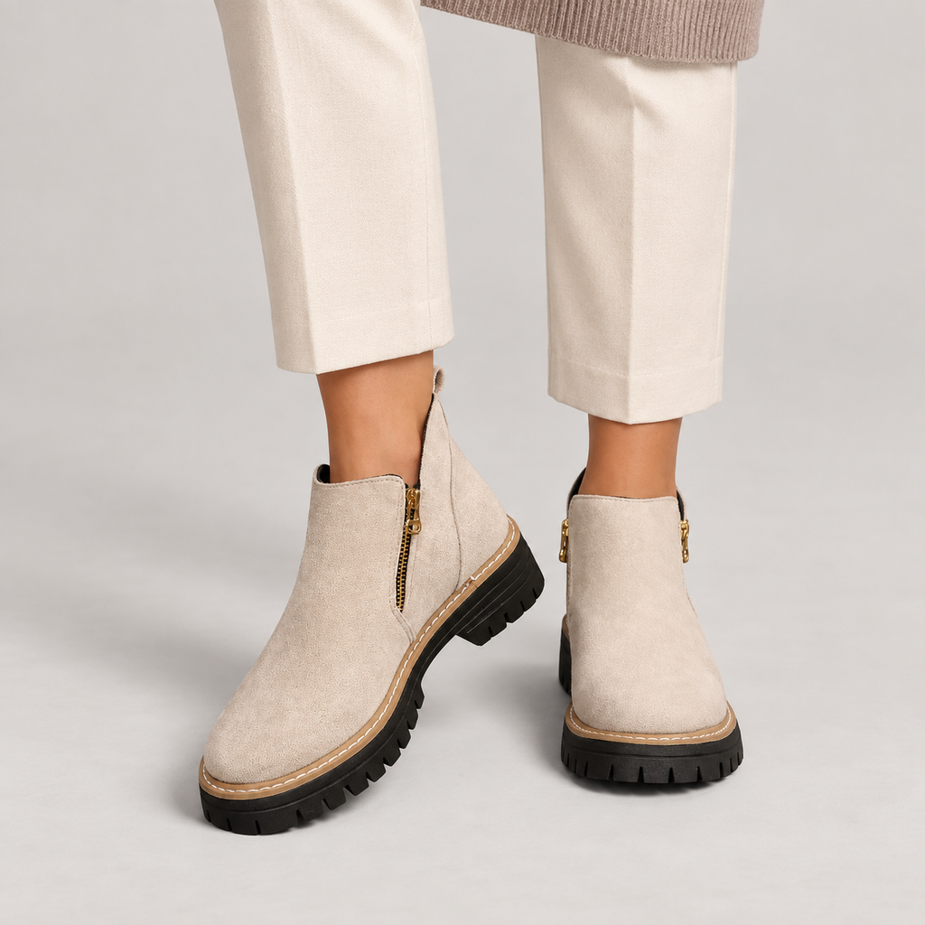 Thalyanna — Beige — on model