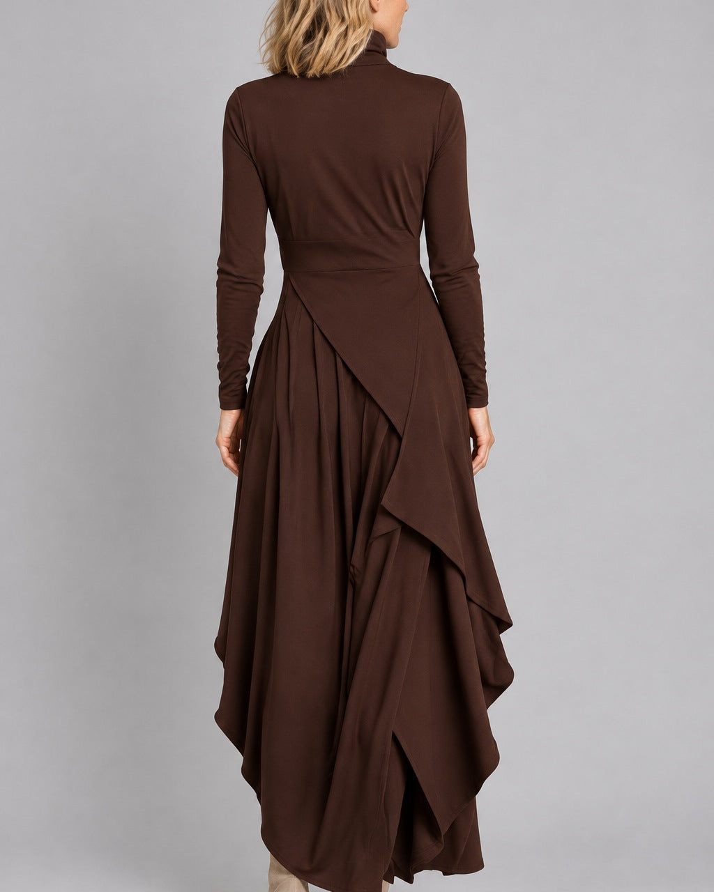 Isolde — Brown — photo 2
