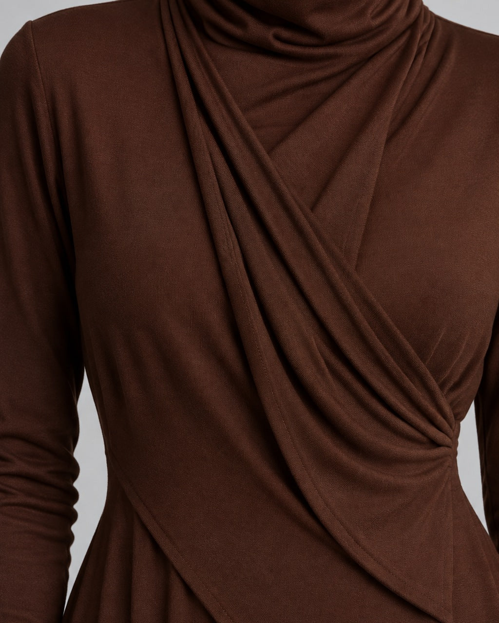 Isolde — Brown — photo 4