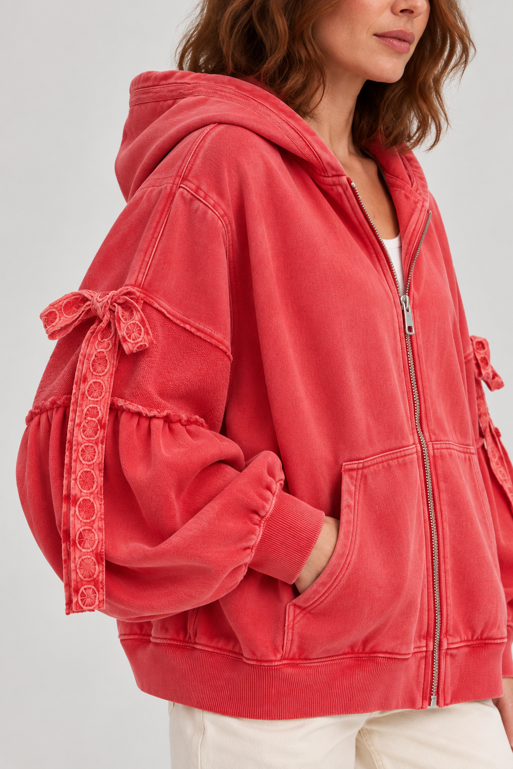 Lelena — Red — photo 4