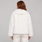 Renata — White — photo 3
