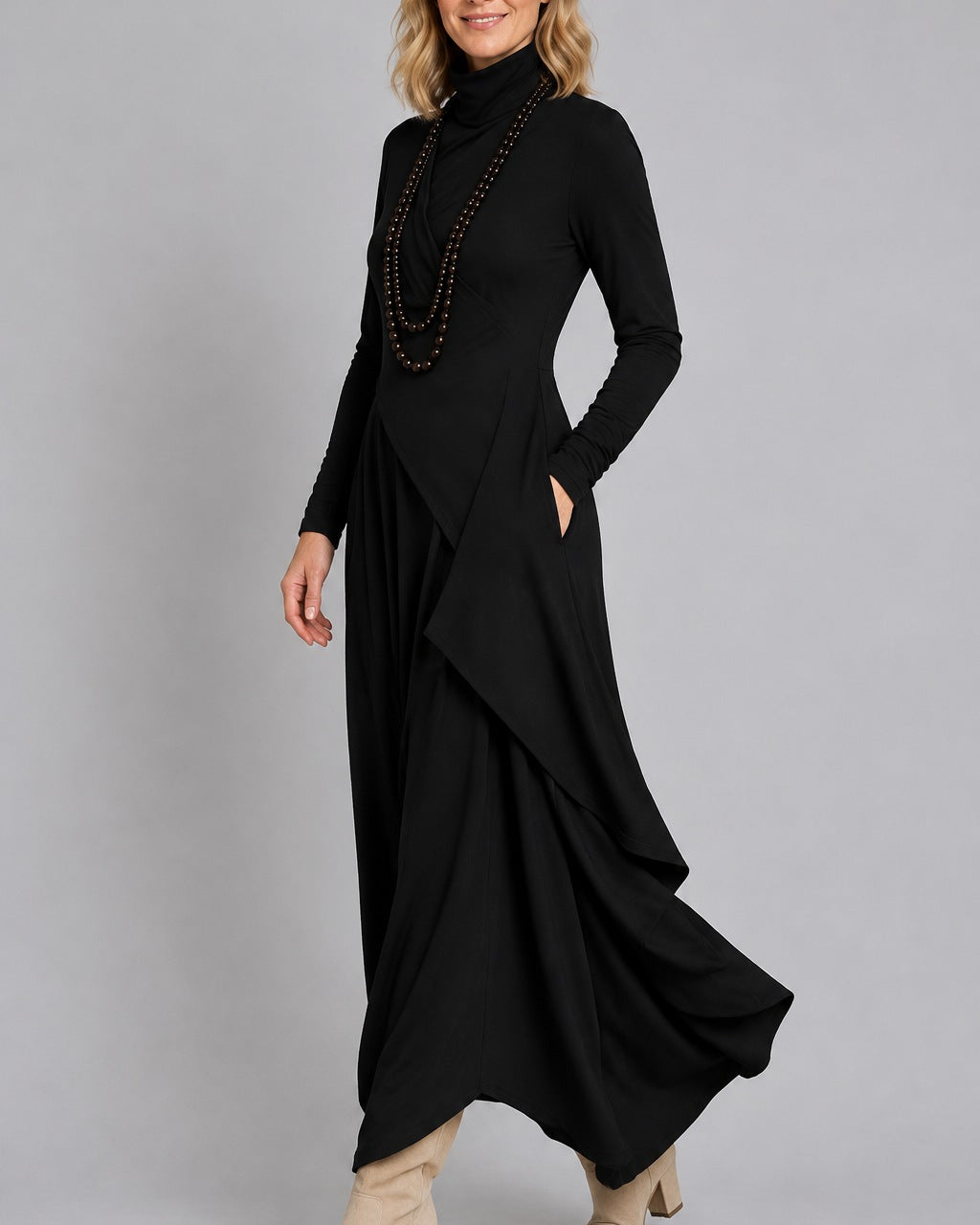 Isolde — Black — photo 3